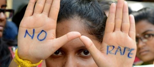 orrore in India: Bambina decapitata durante un rito