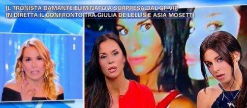 Scoop: #AsiaNuccetelli si difende da #BarbaraDurso sui social, dopo la messa in onda di '#Pomeriggio5'. #BlastingNews