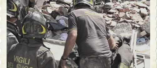 Anche i Vigili del Fuoco della Sardegna sono in prima linea nei soccorsi per i terremotati.