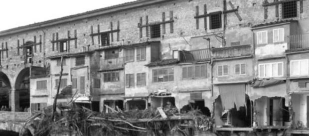 Firenze, 50 anni fa l'alluvione che sconvolse la città - FOTO ... - panorama.it Firenze, 50 anni fa l'alluvione che sconvolse la città - FOTO ... - panorama.it
