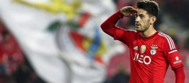 Pizzi é herói invisível e o principal criador dos encarnados Pizzi é herói invisível e o principal criador dos encarnados