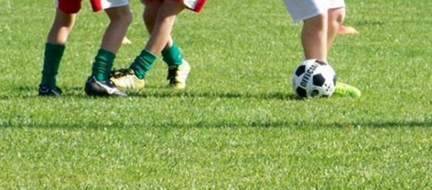 Rissa genitori campo sportivo via Lisbona Padova domenica 15 ... - padovaoggi.it Rissa genitori campo sportivo via Lisbona Padova domenica 15 ... - padovaoggi.it