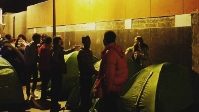 Le tende del Baobab alla stazione Tiburtina.