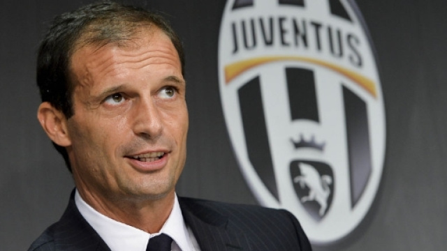 Max Allegri, tecnico della Juve, criticato da Galeone