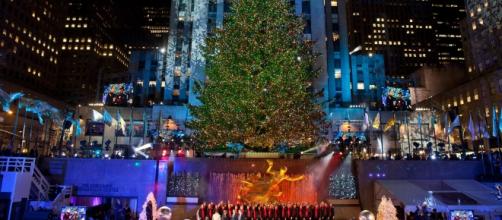 The 2016 'Rockefeller Center Christmas Tree' special airs on Wednesday night. [Photo via Flickr Creative Commons]
