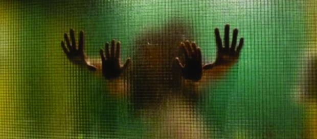 Jovem procura delegacia na Capital após namorado divulgar vídeo de sexo Jovem procura delegacia na Capital após namorado divulgar vídeo de sexo