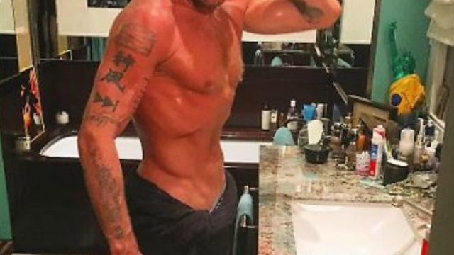 Le vicende di Lapo fanno il giro del web