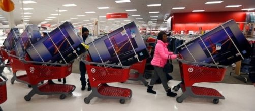Black Friday 2016 deals are already popping up for Walmart and Target! Photo: Blasting News Library - ABC News - go.com