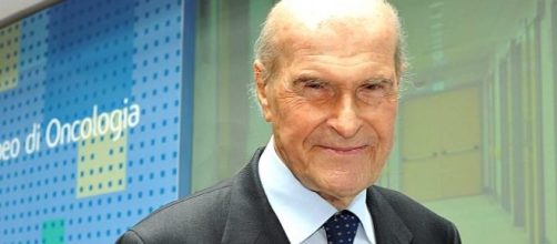 Umberto Veronesi si è spento all'età di 90 anni