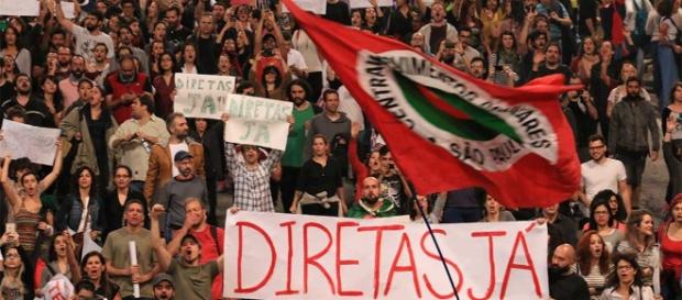 A Democracia venceu graças ao apelo dos brasileiros A Democracia venceu graças ao apelo dos brasileiros