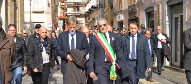 Delrio a Mormanno per l'accordo sulla viabilità del Pollino Delrio a Mormanno per l'accordo sulla viabilità del Pollino