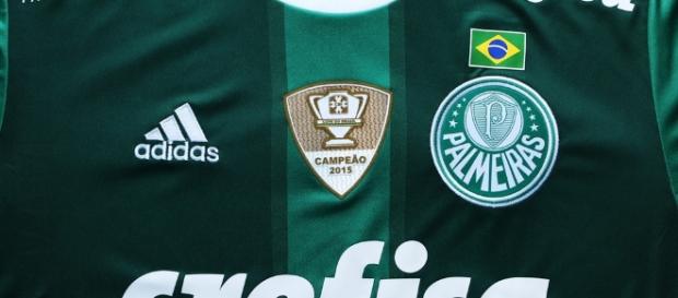 Ele vestirá a camisa palmeirense Ele vestirá a camisa palmeirense