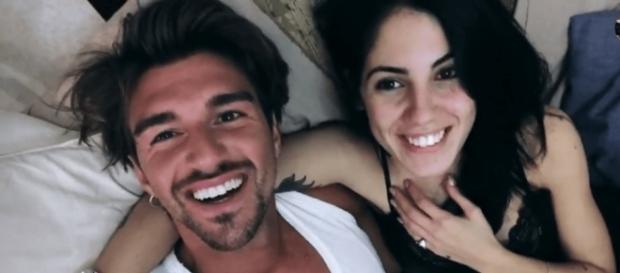 Gossip: Andrea Damante e Giulia De Lellis innamoratissimi dopo il GF Vip. Gossip: Andrea Damante e Giulia De Lellis innamoratissimi dopo il GF Vip.