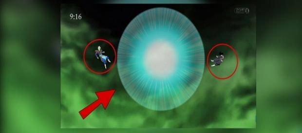 La fusión podría desaparecer tras el poderoso ataque de Goku. La fusión podría desaparecer tras el poderoso ataque de Goku.