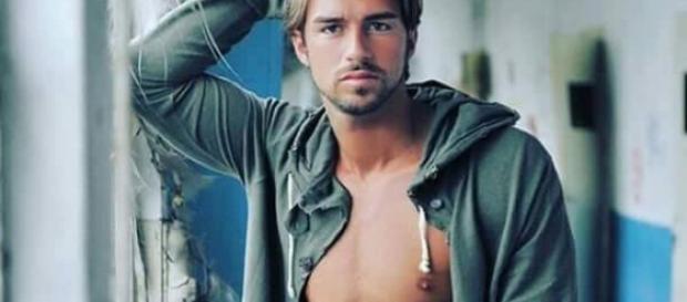Uomini e Donne: Lucas Peracchi vs Andrea Damante, il nuovo ... - melty.it Uomini e Donne: Lucas Peracchi vs Andrea Damante, il nuovo ... - melty.it