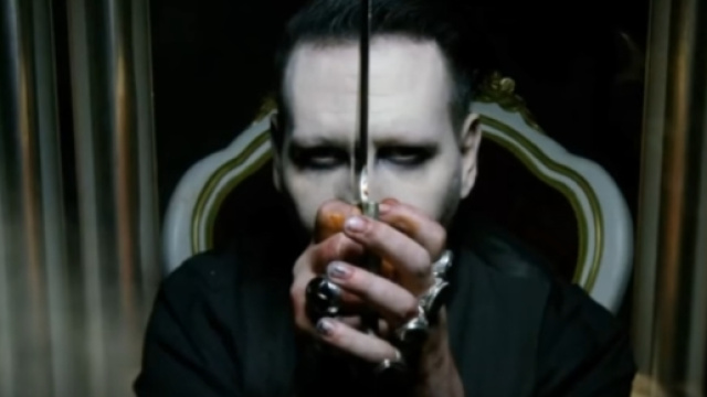 Marylin Manson décapite Donald Trump dans son clip