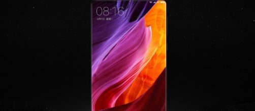 Xiaomi Mi Mix: primo smartphone senza cornici