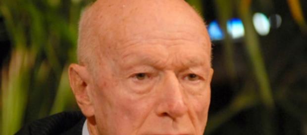 Esselunga, Caprotti lascia alla segretaria Germana Chiodi 75 milioni - velvetnews.it Esselunga, Caprotti lascia alla segretaria Germana Chiodi 75 milioni - velvetnews.it