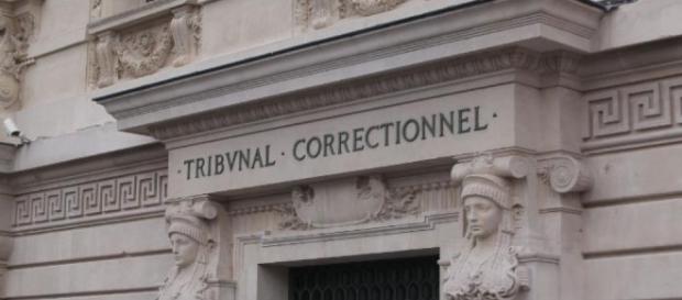 Paris : un négationniste condamné à cinq mois de prison ferme - le ... - leparisien.fr Paris : un négationniste condamné à cinq mois de prison ferme - le ... - leparisien.fr