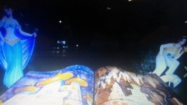 Luci d'Artista 2016: l'incantevole scenario della villa comunale