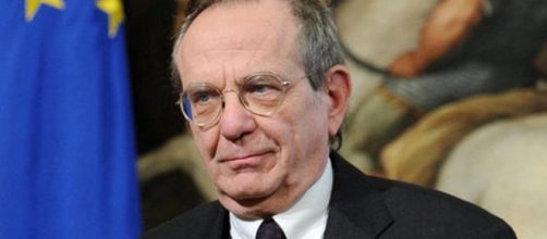 Il ministro Padoan ammette, i conti non tornano