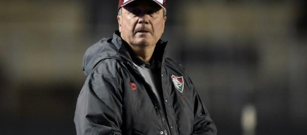 Levir deixa o Fluminense após derrota para o Cruzeiro (Foto: Gazeta Esportiva) Levir deixa o Fluminense após derrota para o Cruzeiro (Foto: Gazeta Esportiva)