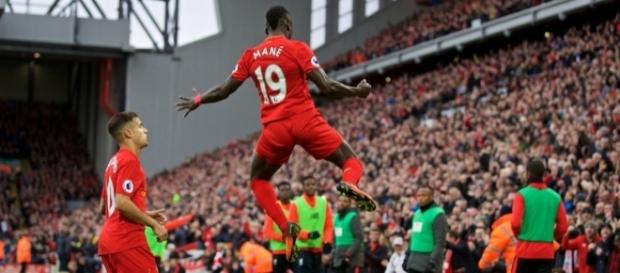 Sadio Mané abriu o placar aos 27 minutos, no Anfield Sadio Mané abriu o placar aos 27 minutos, no Anfield