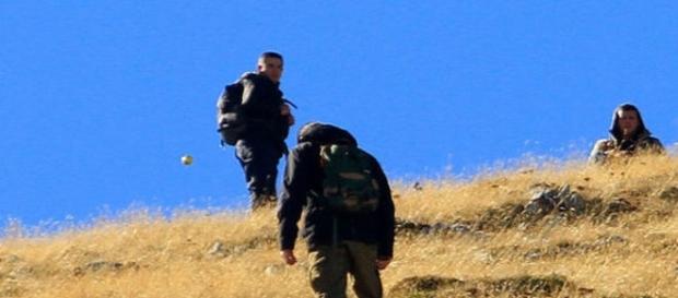 Sonda 'alien' surgiu próximo a vários turistas (MUFON) Sonda 'alien' surgiu próximo a vários turistas (MUFON)