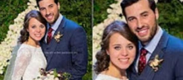 Source: Youtube channel I Know Gossip: Jeremy Vuolo Jinger Duggar Wedding Dress Source: Youtube channel I Know Gossip: Jeremy Vuolo Jinger Duggar Wedding Dress