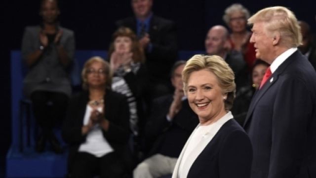 Esteri: il mondo teme l'imprevedibilità di Trump? Ma Hillary Clinton non è mai stata una 'colomba'