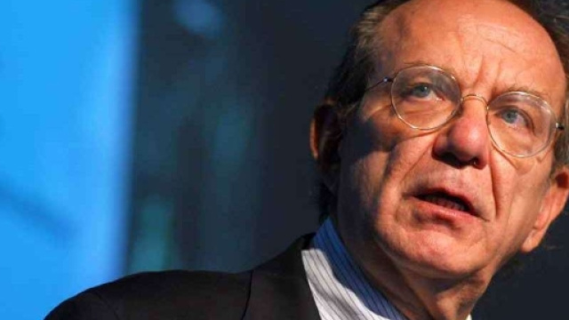 Il Ministro Padoan non mostra ancora i risultati del contatore di opzione donna