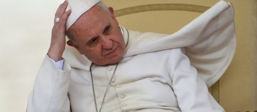 Amnistia e indulto, nuovo solenne appello di Papa Francesco il 6 noemvre 2016 - foto wordpress.com