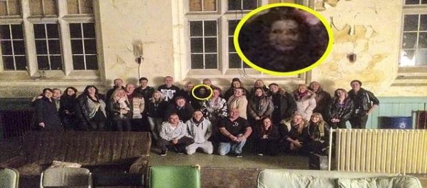 Aparição de 'fantasma' em hospital de Liverpool, impressiona investigadores e curiosos (Happenings) Aparição de 'fantasma' em hospital de Liverpool, impressiona investigadores e curiosos (Happenings)