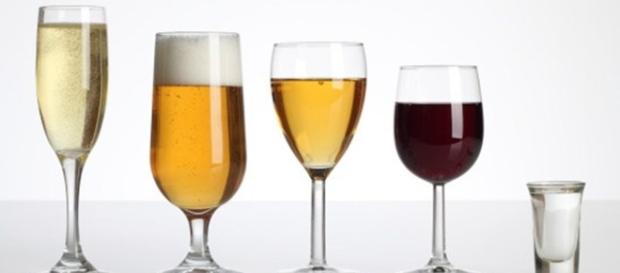 Bebida alcoólica que não deixa com ressaca e não lesiona o fígado. Bebida alcoólica que não deixa com ressaca e não lesiona o fígado.