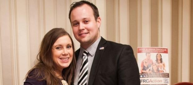 Josh and Anna Duggar Reveal They're In Marriage Counseling - ABC News - go.com Josh and Anna Duggar Reveal They're In Marriage Counseling - ABC News - go.com