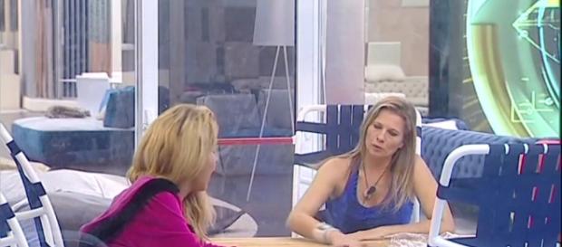 Laura Freddi si è schierata dalla parte di Stefano Bettarini. Laura Freddi si è schierata dalla parte di Stefano Bettarini.