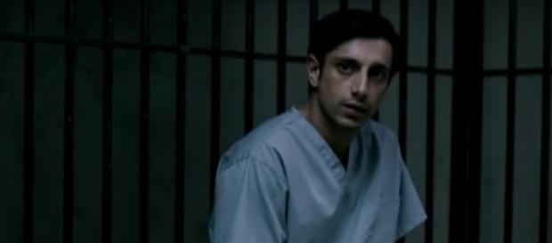 Riz Ahamed in una scena di 'The Night Of' Riz Ahamed in una scena di 'The Night Of'