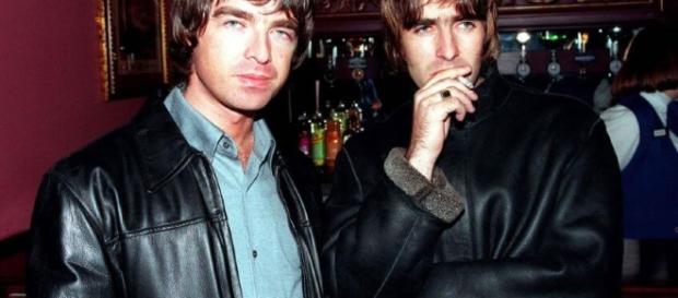 'Supersonic' è il titolo del documentario sugli Oasis - indieforbunnies.com 'Supersonic' è il titolo del documentario sugli Oasis - indieforbunnies.com