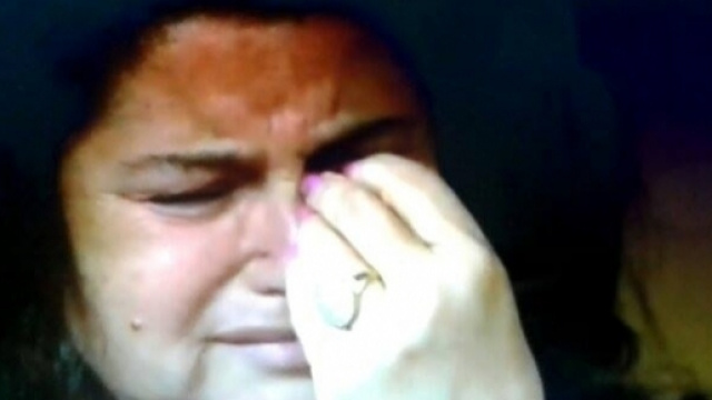 La madre di Tiziana Cantone in lacrime durante il Maurizio Costanzo Show