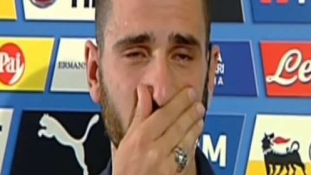 Leonardo Bonucci commosso alla Domenica Sportiva