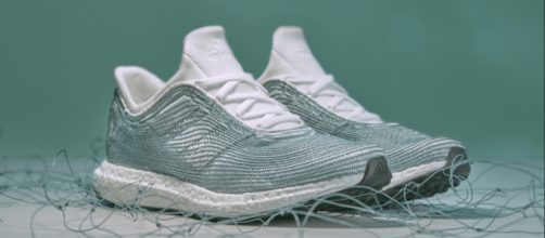 Le nuove scarpe Adidas prodotte con la plastica riciclata