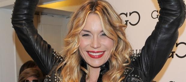 Elenoire Casalegno difende il suo matrimonio Elenoire Casalegno difende il suo matrimonio