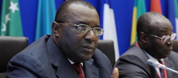 Gouverneur de la Banque des États d’Afrique centrale, L. Abaga Nchama - CC BY Gouverneur de la Banque des États d’Afrique centrale, L. Abaga Nchama - CC BY