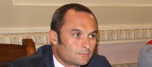 Il Ministro Costa a Messina. Venerdì incontro alla Presidenza del ... - strettoweb.com Il Ministro Costa a Messina. Venerdì incontro alla Presidenza del ... - strettoweb.com