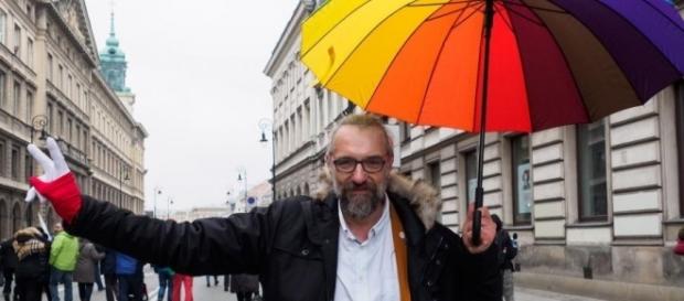 Mateusz Kijowski ma przed sobą ciężki czas. KOD coraz bardziej traci na znaczeniu. Mateusz Kijowski ma przed sobą ciężki czas. KOD coraz bardziej traci na znaczeniu.