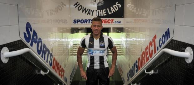 Newcastle United complete £10million Dwight Gayle signing from ... - mirror.co.uk Newcastle United complete £10million Dwight Gayle signing from ... - mirror.co.uk