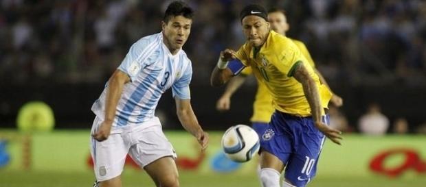 No jogo do 1º turno, Argentina e Brasil empataram em 1 a 1, no jogo realizado em Buenos Aires. No jogo do 1º turno, Argentina e Brasil empataram em 1 a 1, no jogo realizado em Buenos Aires.