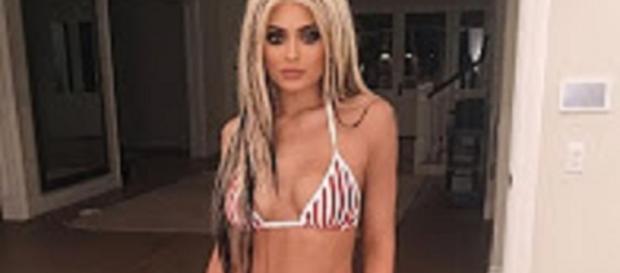 Source: Youtube channel ET. Kylie Jenner rocks Christina Aguilera "Dirrty" look for Halloween Source: Youtube channel ET. Kylie Jenner rocks Christina Aguilera "Dirrty" look for Halloween