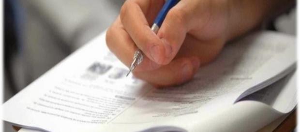 Veja algumas dicas para se preparar melhor para redação do Enem 2016, no dia 04 de dezembro de 2016. Veja algumas dicas para se preparar melhor para redação do Enem 2016, no dia 04 de dezembro de 2016.