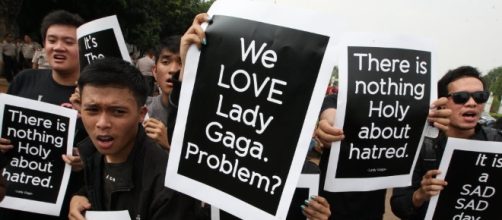 Lady Gaga takes criticism from Thailand's government ... - lehighvalleylive.com